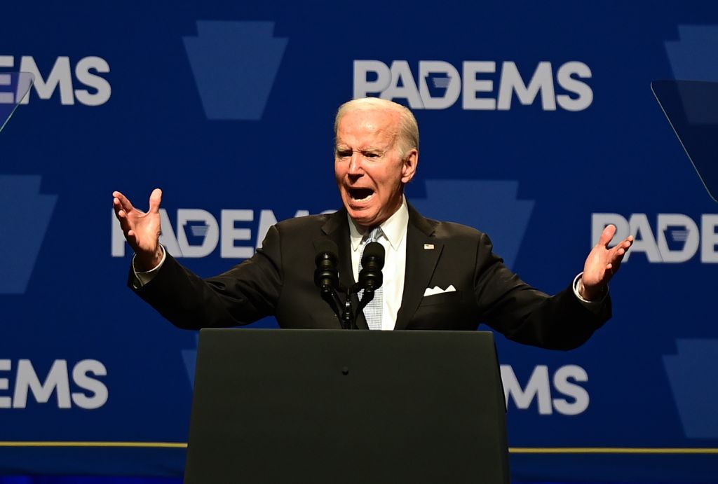 President Biden And Vice President Harris Attend Democratic Party's Independence Dinner In Philadelphia