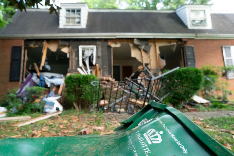 4 Law Enforcement Officers Killed And 5 Others Wounded In Charlotte, North Carolina