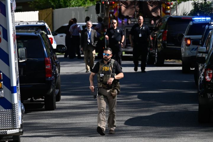 Multiple officers shot in Charlotte