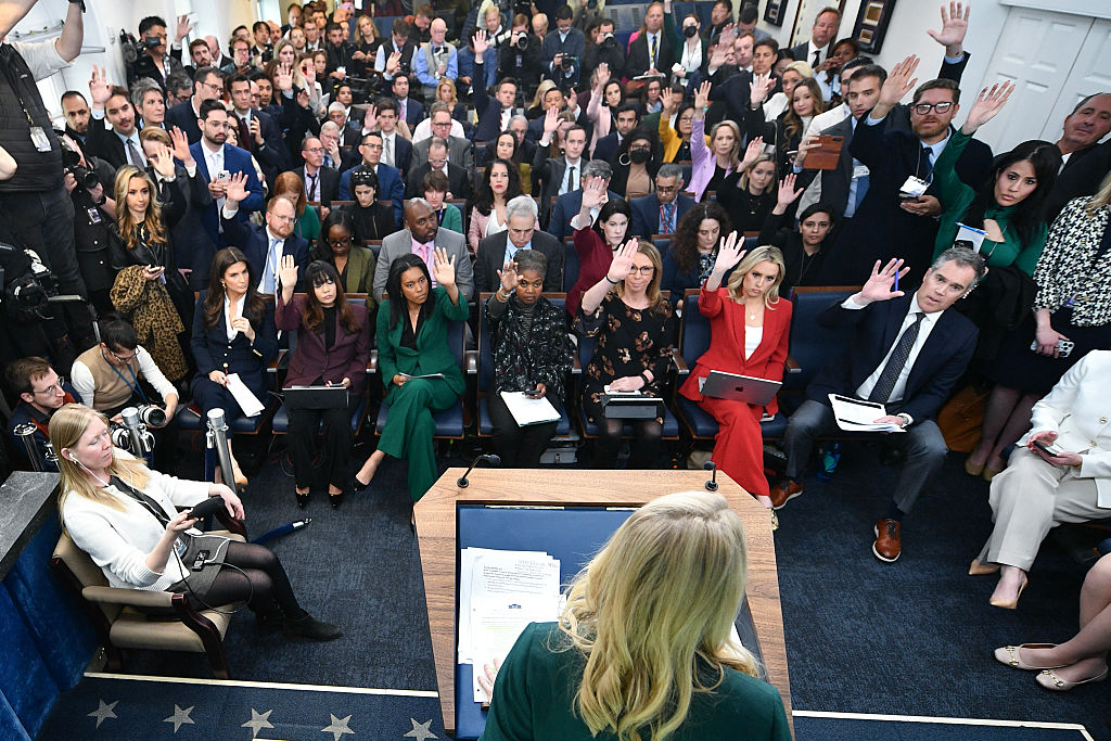 US-POLITICS-LEAVITT-BRIEFING