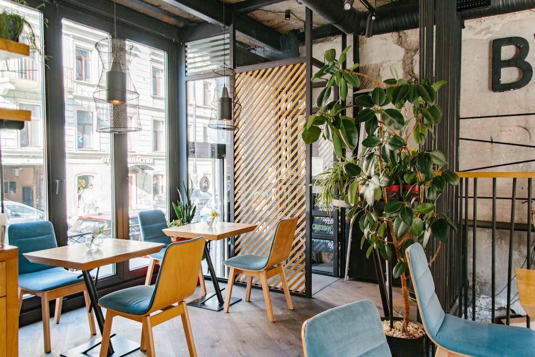 Master the art of running a successful restaurant business